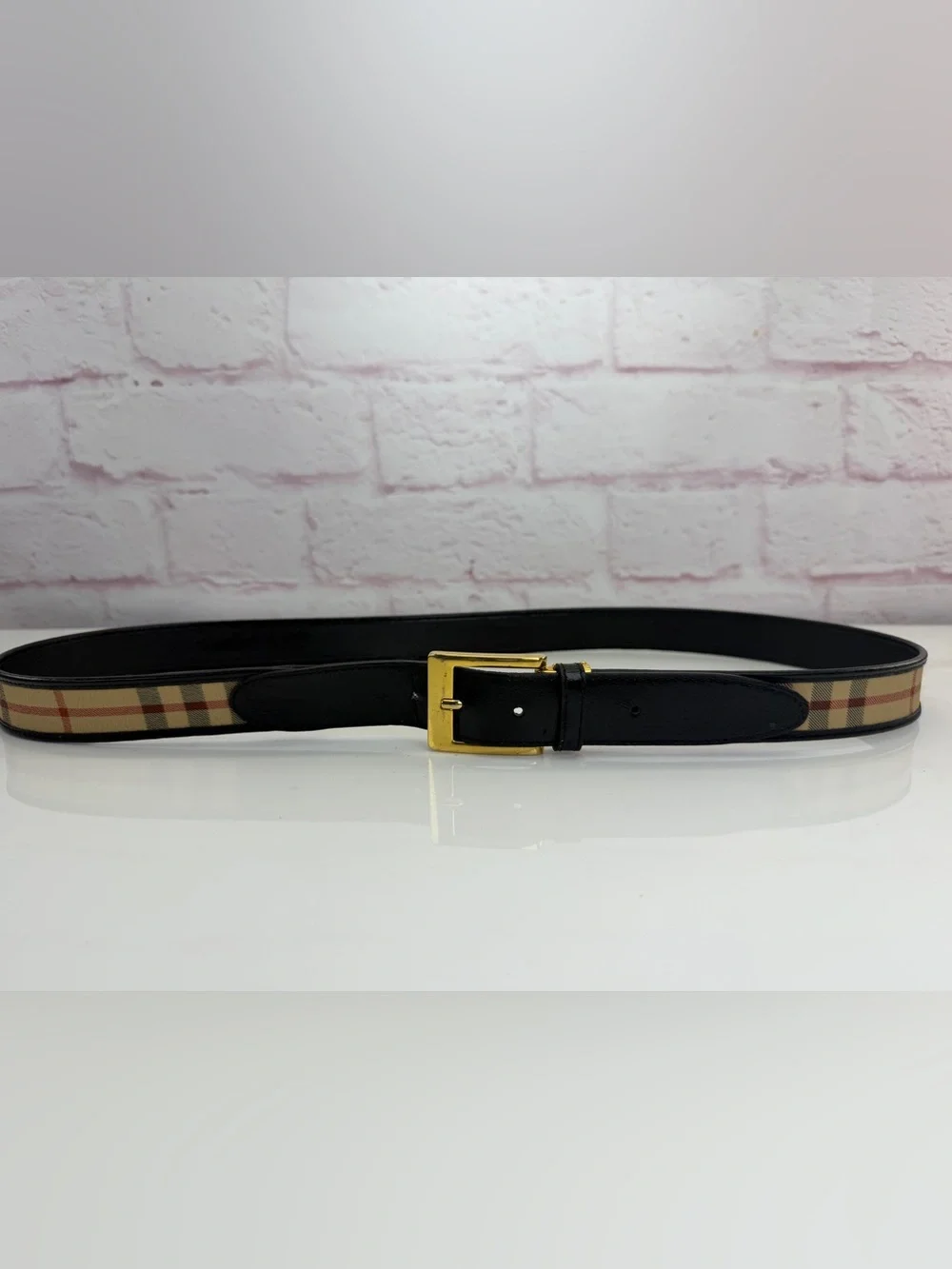 Burberry Classic Plaid Men's Leather Belt - Black & Beige 42